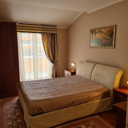 Apartment Sunny Пула Екстериор снимка