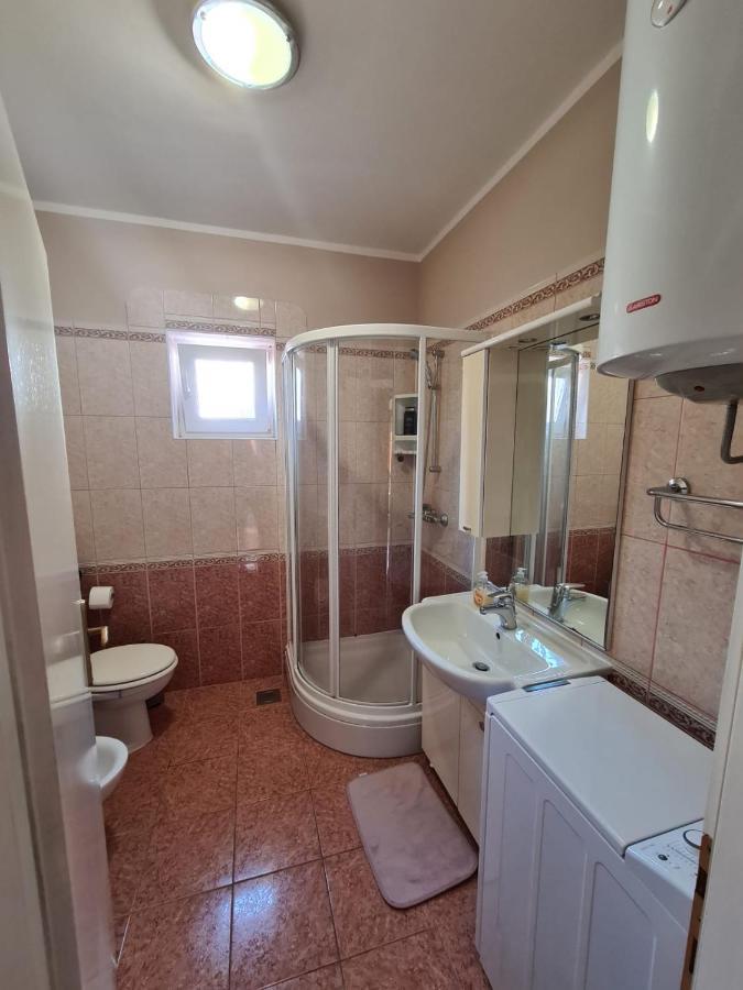 Apartment Sunny Пула Екстериор снимка